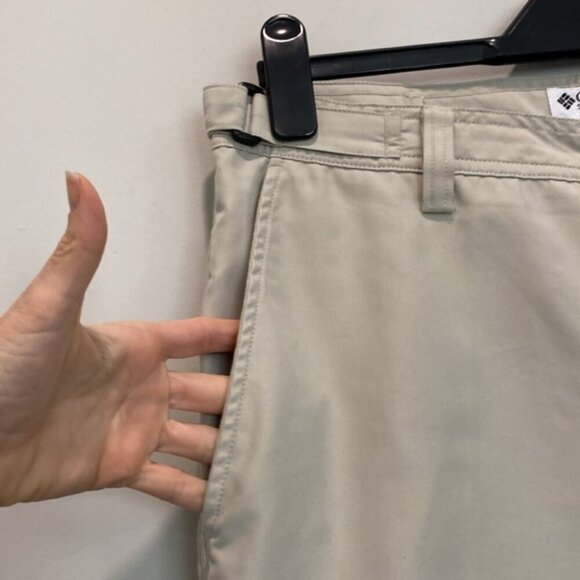 Columbia Tan Lightweight Straight leg Trail Pant Size 34 - Picture 5 of 15
